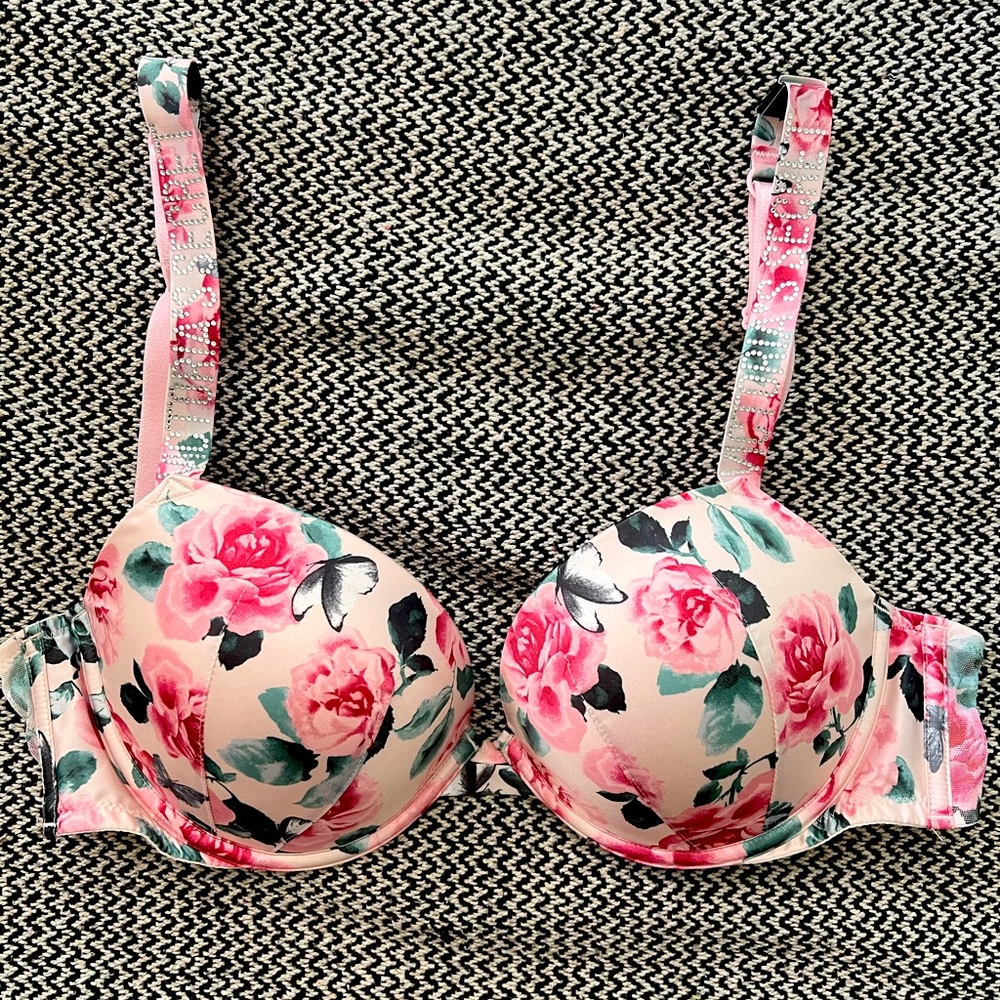 New Victoria Secret Push Up Bra